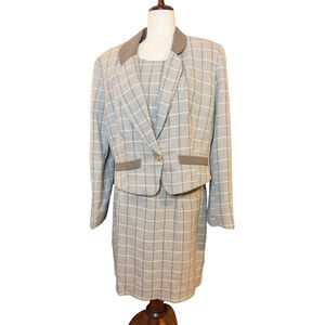 Vintage 2 pc dress jacket. Sz 14 Rayon wool Uzbekistan